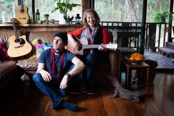 Music at the Boatshed Markets – Sunday 8 October