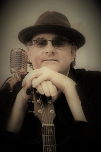 Music at the Boatshed Markets – Sunday 17 December